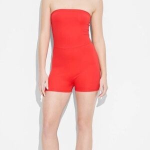 NWT Wild Fable Bold Red Strapless romper Sz small